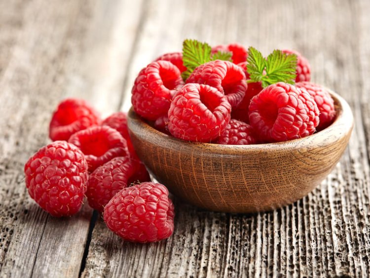 how to grow raspberries lead
