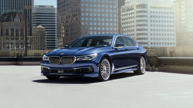 بررسی قیمت و ویژگی‌های ماشین‌های BMW سری 7 مدل 2019