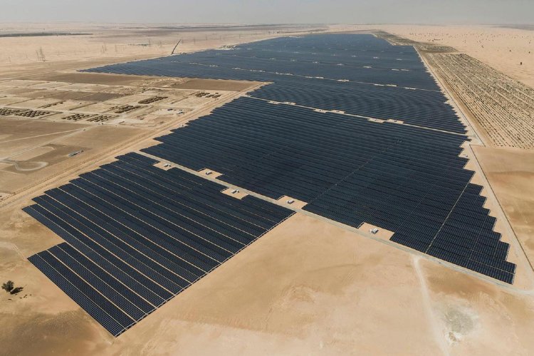 امارات متحده عربی نیروگاه خورشیدی