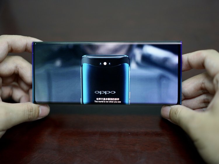 top features of oppo waterfall screen 1