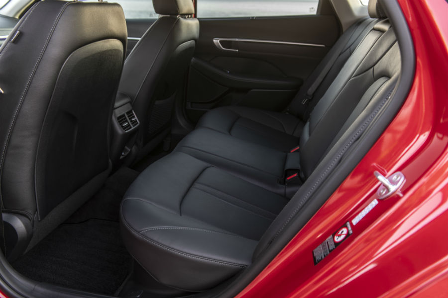 2020 Hyundai Sonata Hybrid Interior Cabin Rear Seating o
