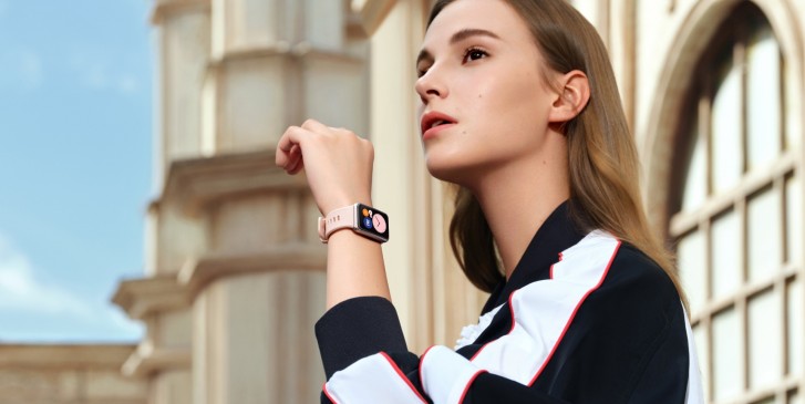 هوآوی ساعت هوشمند Watch Fit را با یک نمایشگر امولد معرفی کرد