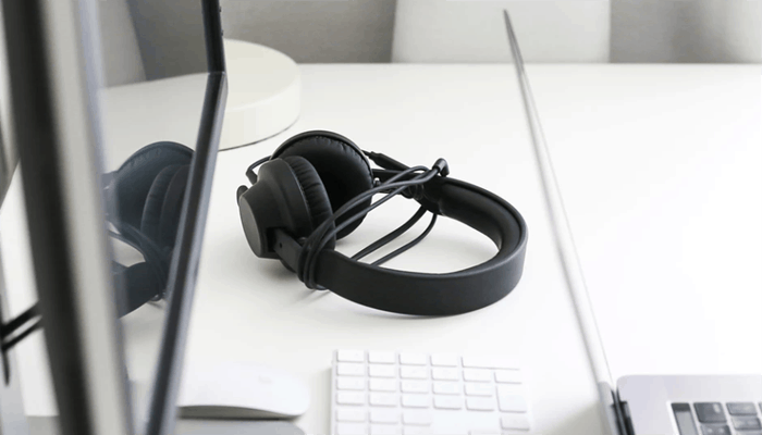 Wired headphone