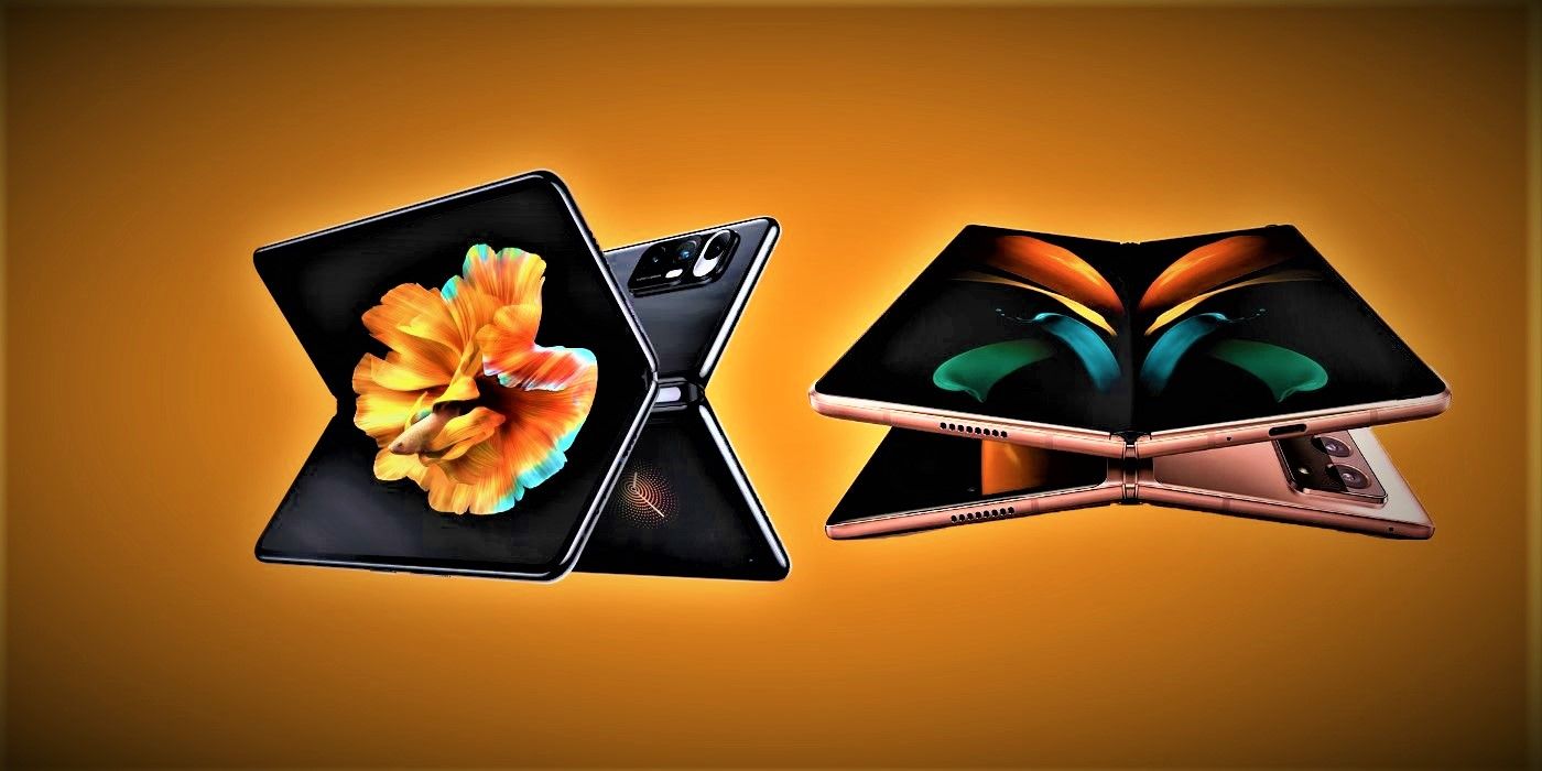 Xiaomi Mix Fold vs Samsung Galaxy Z Fold 2 side by side