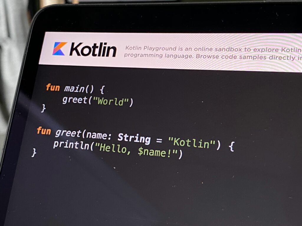 Kotlin چیست؟ مقدمه‌ای مختصر بر یک زبان برنامه نویسی مهم 5