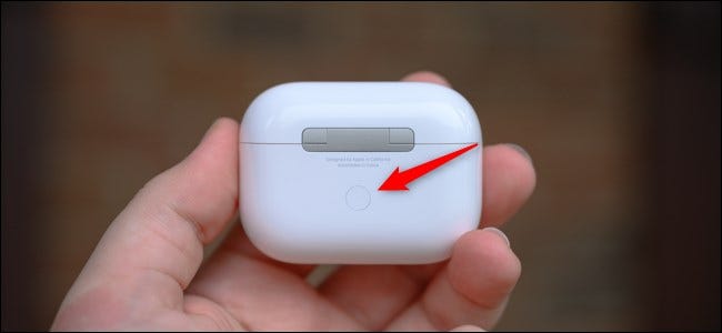 apple airpods pro back of case pairing button