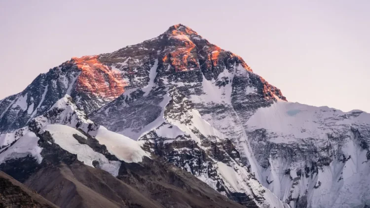 بلندترین قله جهان