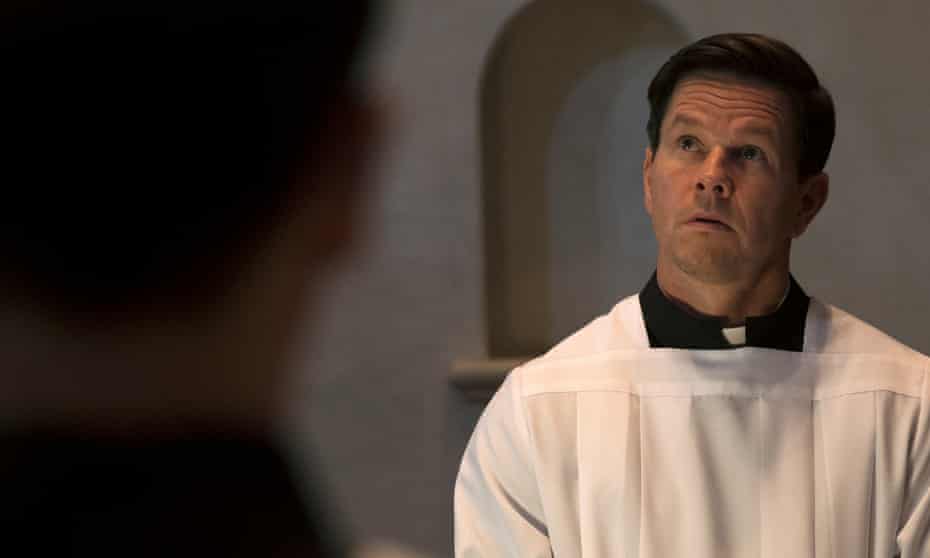 معرفی فیلم پدر استو 2022 Father Stu: داستانی واقعی از بوکسوری که کشیش شد!