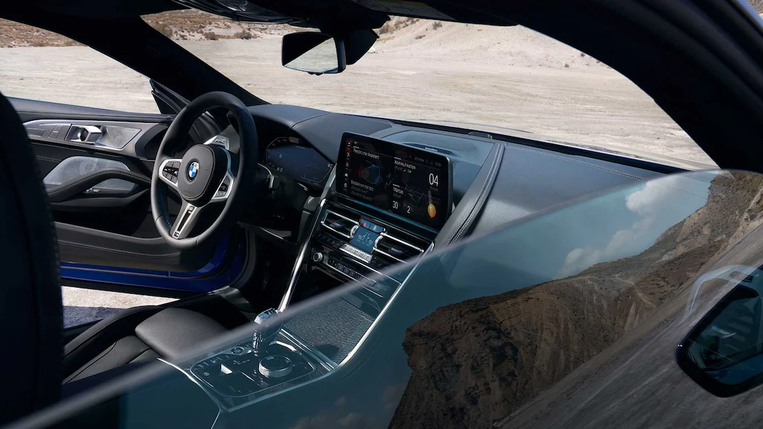 نقد و بررسی کامل خودرو BMW سری 8 مدل 20238