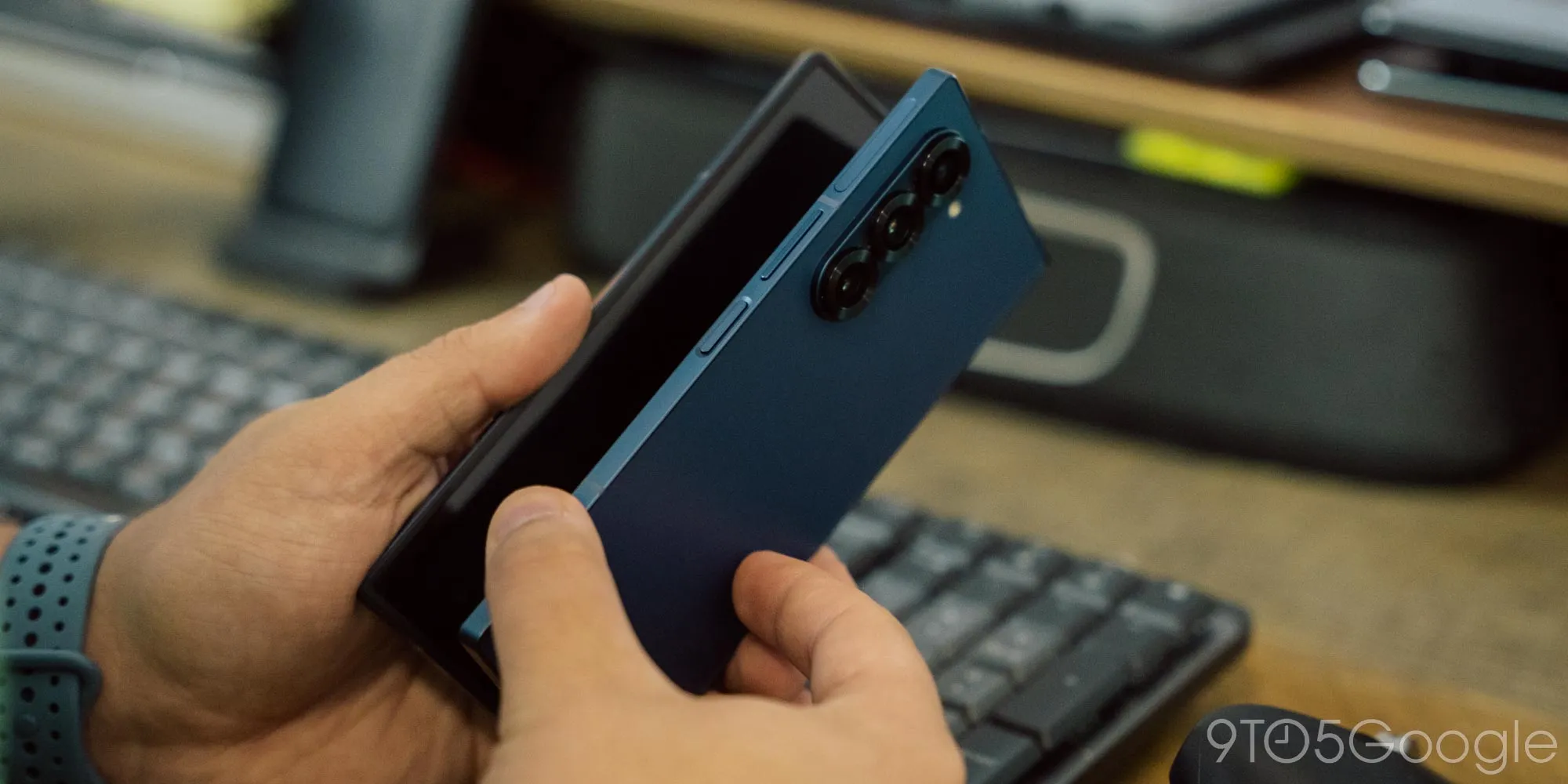 بررسی سخت افزار گوشی Galaxy Z Fold 6