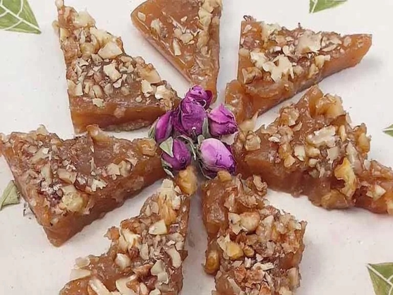 معرفی غذاهای محلی و شیرینی‌های معروف ارومیه3