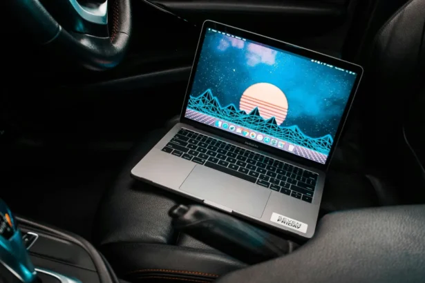 قابلیت Motion Cues از iOS 18 حالا به مک هم می آید1