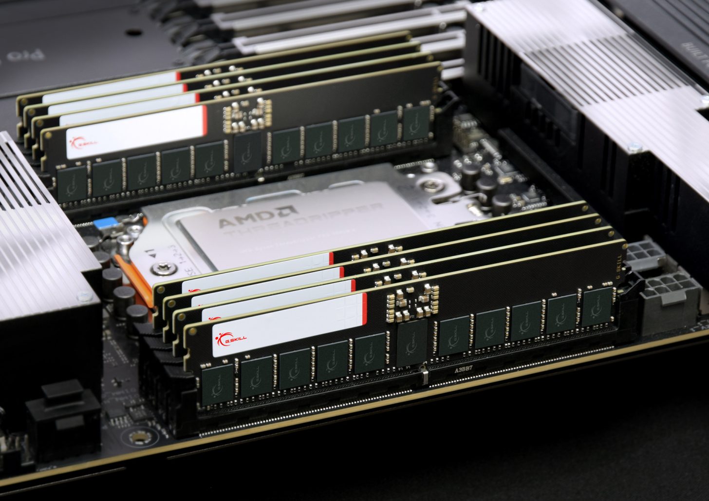 رم G.Skill T5 NEO R DIMM با ظرفیت 512 گیگابایت و سرعت DDR5 6400 برای ورک استیشن های AMD Ryzen Threadripper PRO معرفی شد