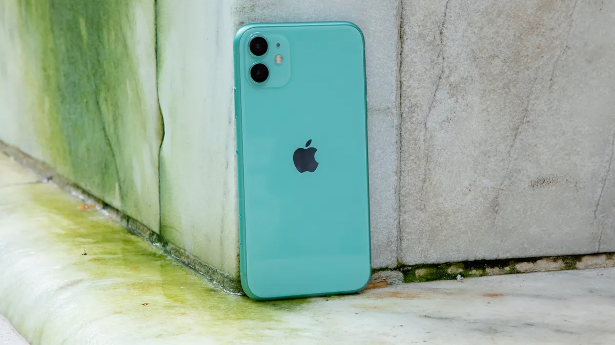 iOS 26 دوشنبه منتشر می شود چه کارهایی باید قبل از نصب انجام دهید؟ 2 iOS 26 دوشنبه منتشر می شود چه کارهایی باید قبل از نصب انجام دهید؟1 -
