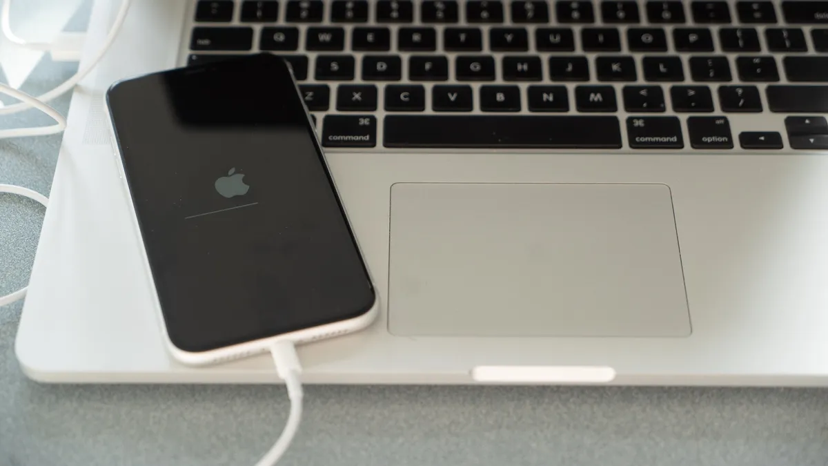 iOS 26 دوشنبه منتشر می شود چه کارهایی باید قبل از نصب انجام دهید؟ 3 iOS 26 دوشنبه منتشر می شود چه کارهایی باید قبل از نصب انجام دهید؟2 -