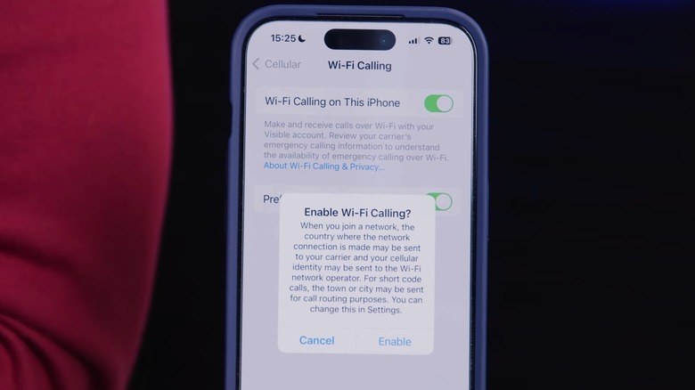معنای علامت VoWiFi در گوشی چیست و چه کاربردی دارد؟ 3 علامت VoWiFi در گوشی تفاوتهای کلیدی بین VoWiFi و تماس صوتی در اپلیکیشنهای پیامرسان